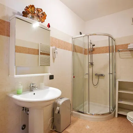 La Florida أمينو